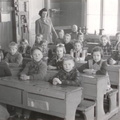 Kolmas- ja neljäsluokkalaiset lukuvuonna 1951 - 1952