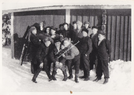 Haukijärven miehiä Salolla 1941