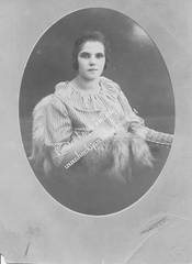 Emmi Anttila s  1906