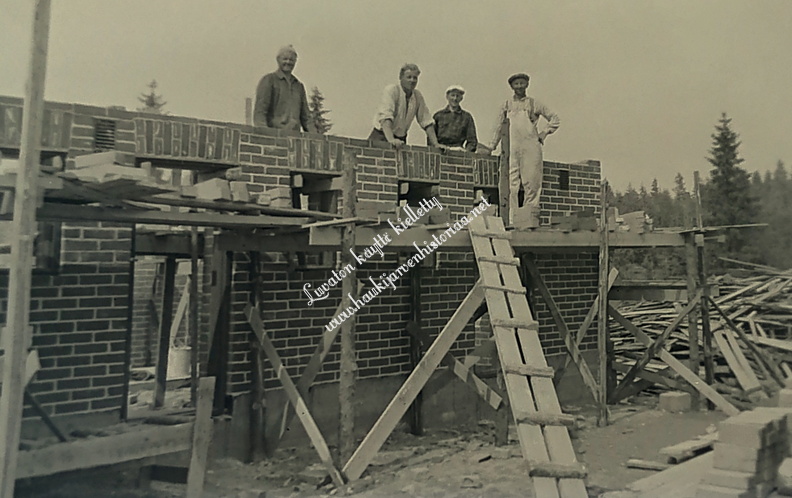 Navetan-rakentaminen-kesä1952.jpg