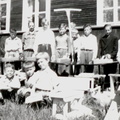 Haukijärven koulun pojat käsitöineen keväällä 1954