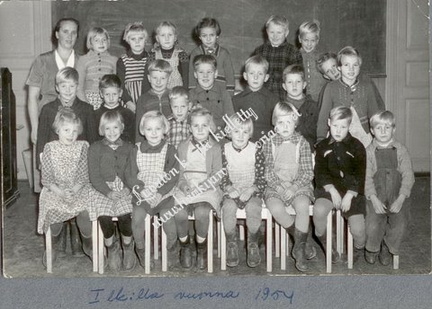 Ensimmäinen ja toinen luokka 1954