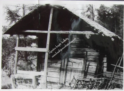 Salomäen vanha savusauna